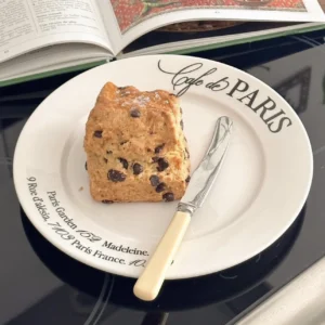 صحن للحفلات مع الطباعة