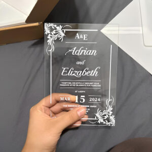 بطاقة دعوة اكرليك شفاف