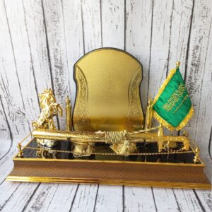 درع مع سيف تذكاري مع علم + مجسم#03